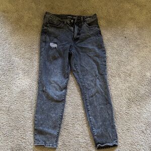 Old Navy Women's Distressed Gray Ankle Jeans